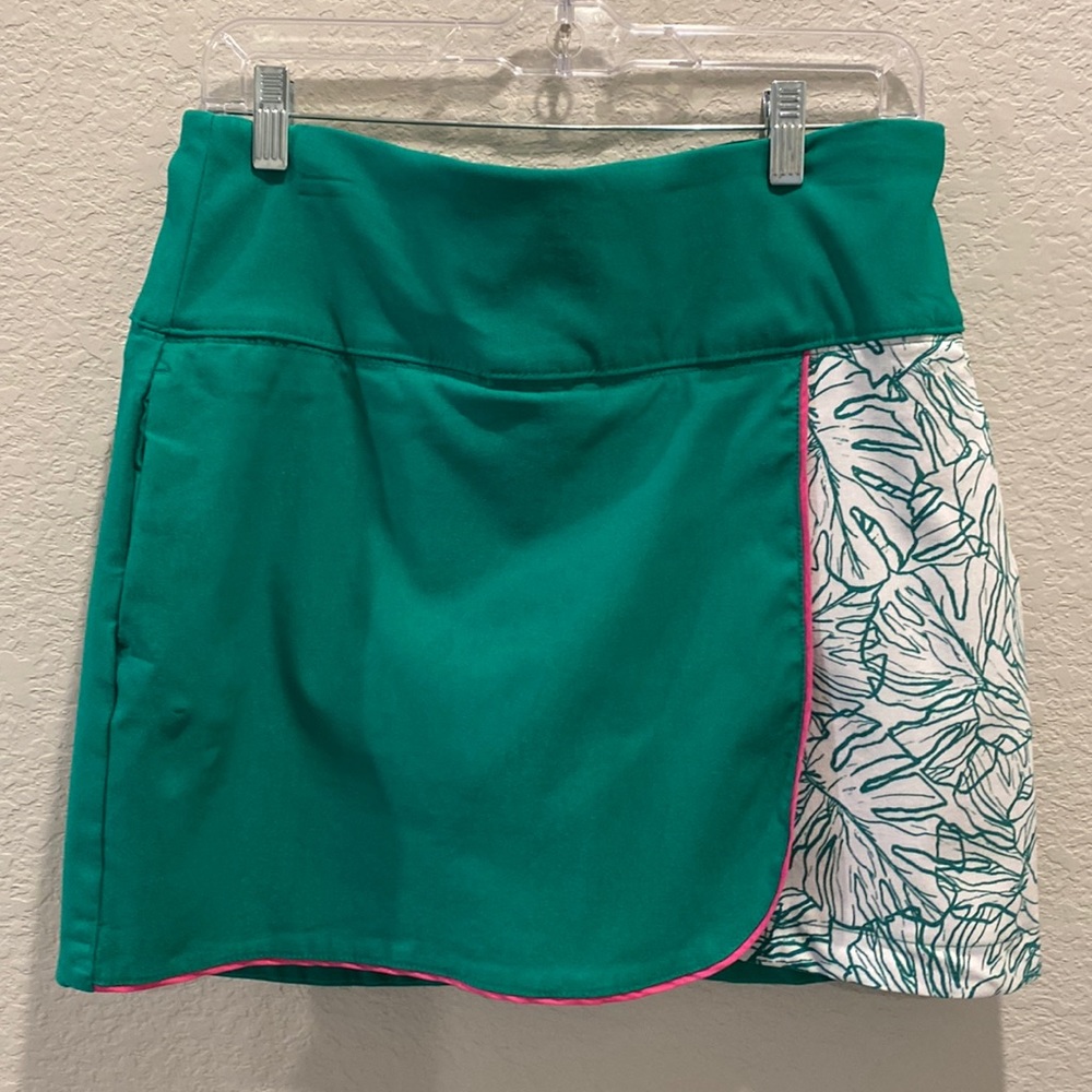 Lady Hagen golf skirt. Pull on. Size M.